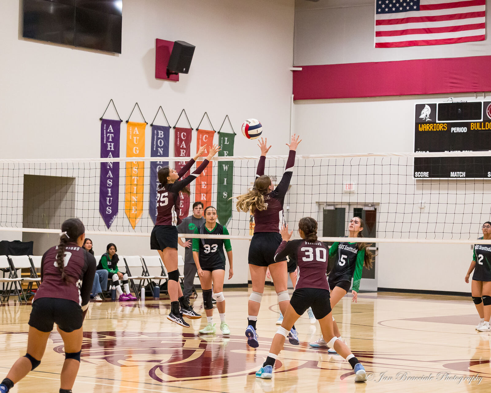 High School Girls Volleyball in action, photo 2